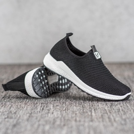 SHELOVET Áttört sliponok fekete 1