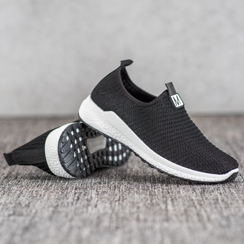 SHELOVET Áttört sliponok fekete 1