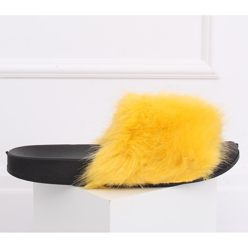 Sárga CK107P Sárga szőrme papucs 2 Sárga CK107P Sárga szőrme papucs 2