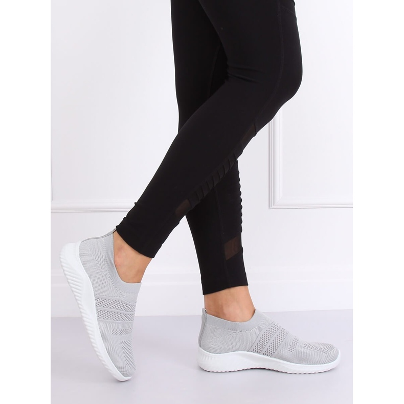 Szürke NB331P Szürke sportcipő 1