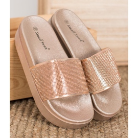 SHELOVET Papucs a platformon sárga 1 SHELOVET Papucs a platformon sárga 1