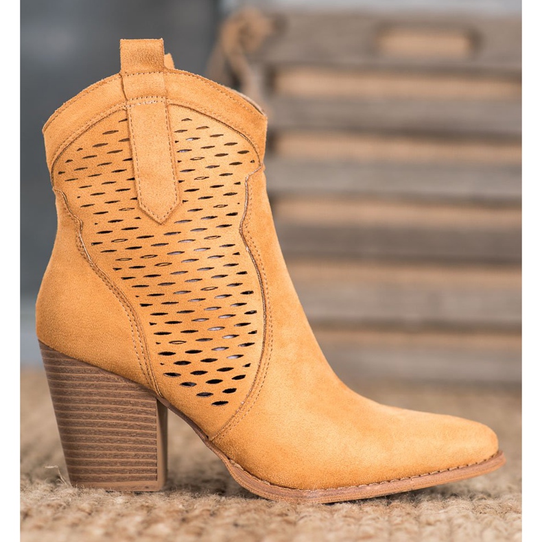 Seastar Áttört tehénlányok egy oszlopon barna 2