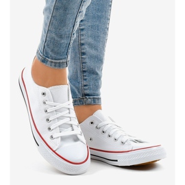 Klasszikus fehér női cipők ZC-2 2 Klasszikus fehér női cipők ZC-2 2