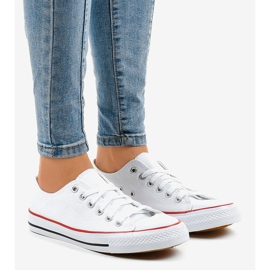 Klasszikus fehér női cipők ZC-2 1 Klasszikus fehér női cipők ZC-2 1