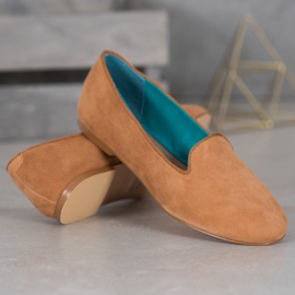 J. Star Barna urak 2