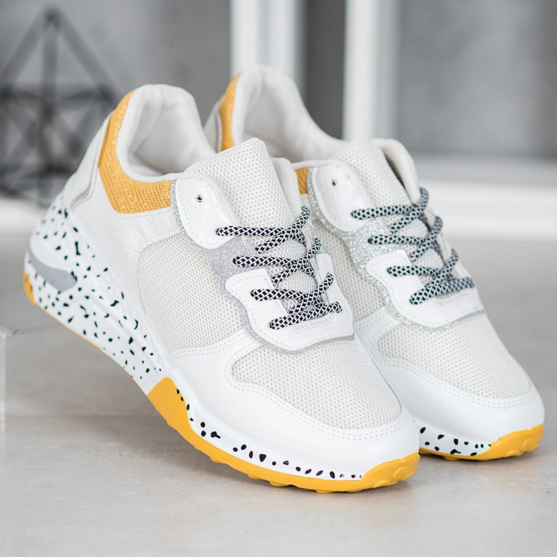 SHELOVET Hálós cipők fehér 2