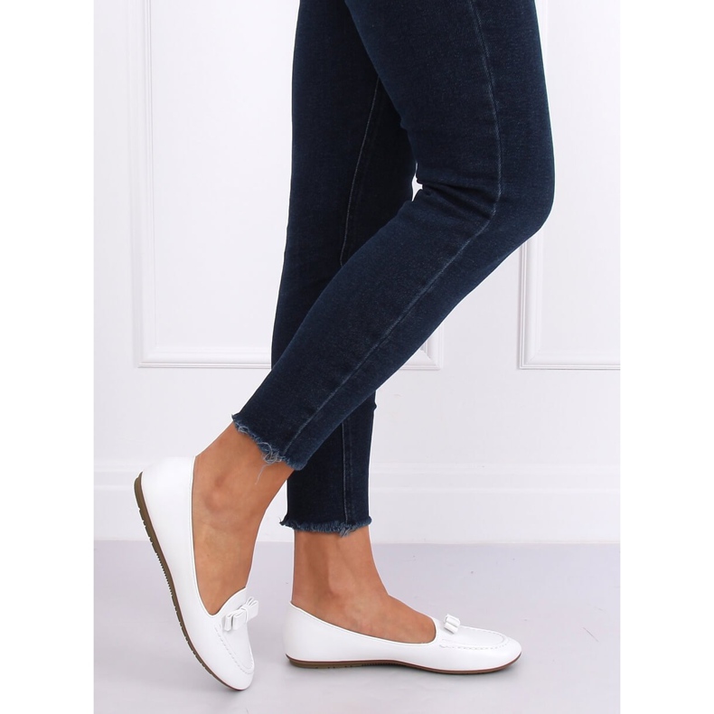 Fehér női cipők A8637 Fehér 1 Fehér női cipők A8637 Fehér 1