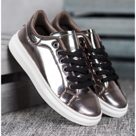 Bona Fényes cipő a platformon barna sokszínű 1