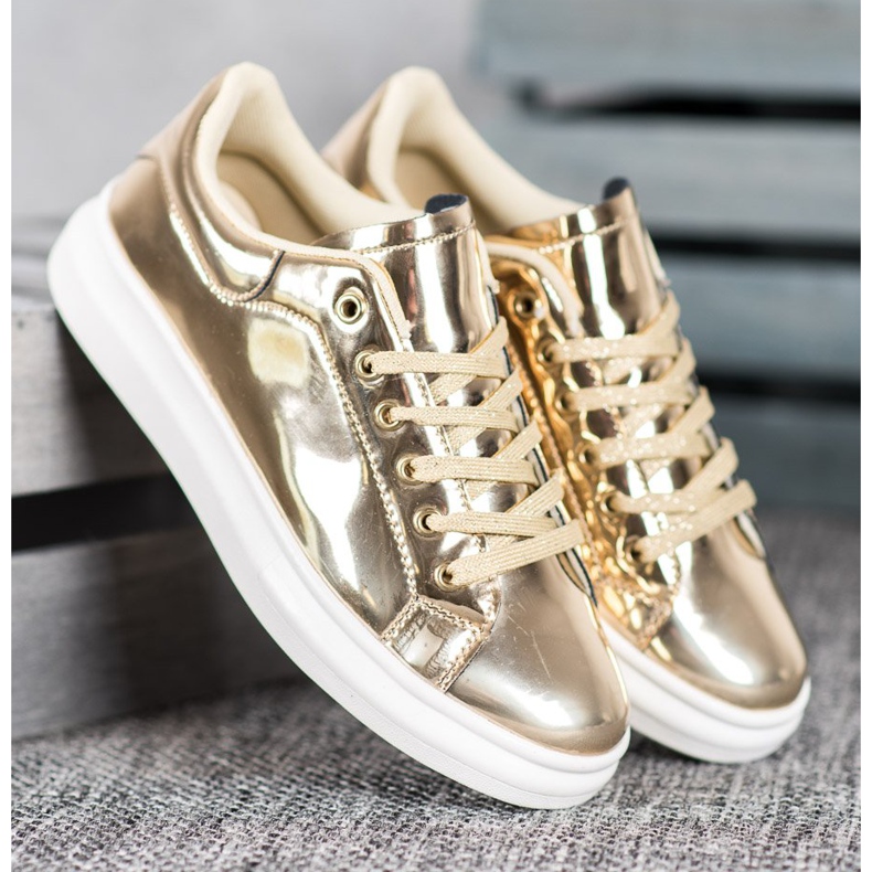 Bona Fényes cipő a platformon sárga 1