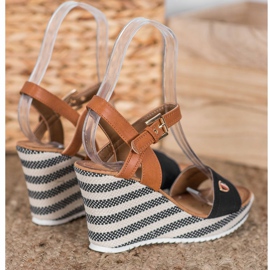 Goodin Divatos ék szandál barna fekete sokszínű 2