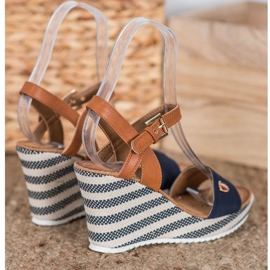 Goodin Divatos ék szandál barna kék sokszínű 1