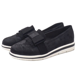 Fekete matt cipő az égen YT-8 2