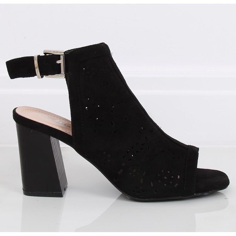 Fekete nyitott orrú szivattyúk 3015 Fekete 2