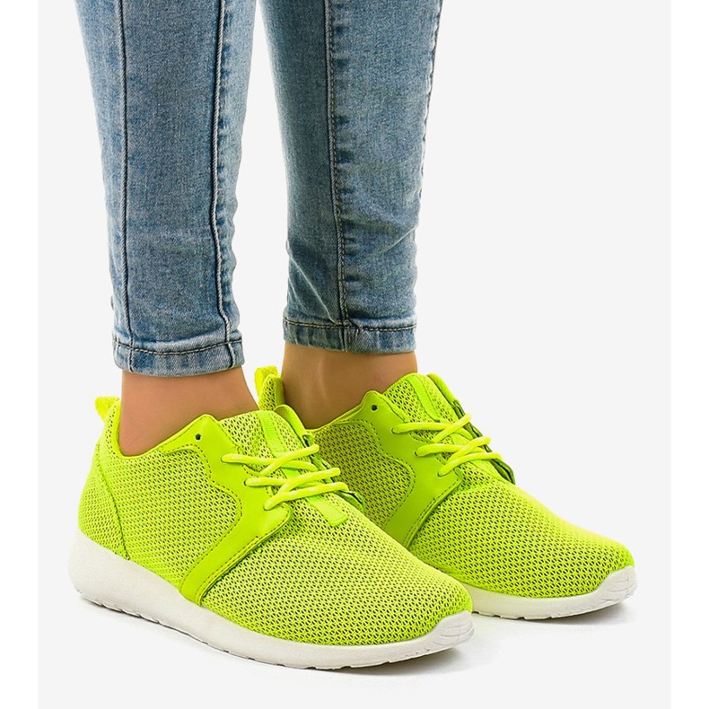 Zöld női sportcipő Z105 1