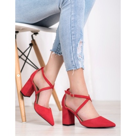 Diamantique Szivattyúk egy oszlopon piros 2