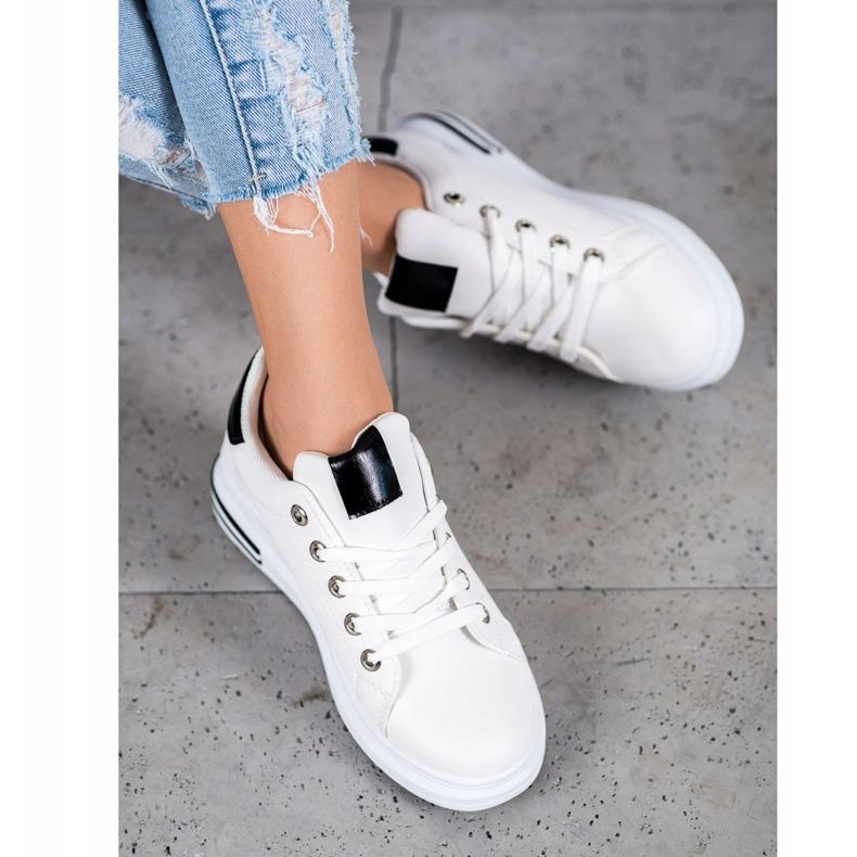 SHELOVET Divatos sportcipő fehér 2