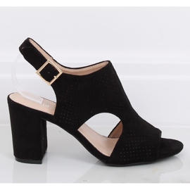 Fekete magas sarkú szandál 99-33A Fekete 1