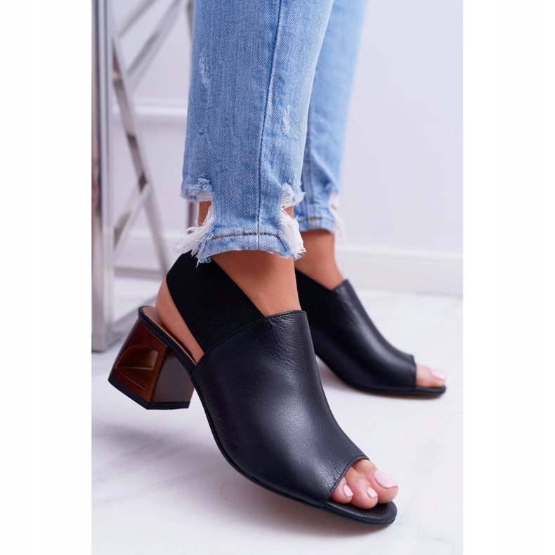 Szandálok egy bárban Laura Messi 1919 Bőr fekete Grehno 1