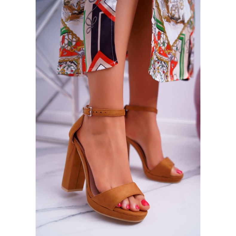 ADY Női szandál sarkú platformon Camel Debora barna 2