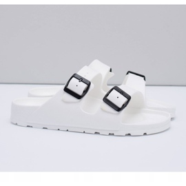 Flameshoes Férfi fehér kerti könnyű papucs 1