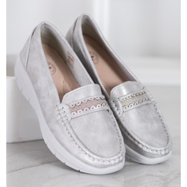 SHELOVET Kényelmes cipők a platformon szürke 1