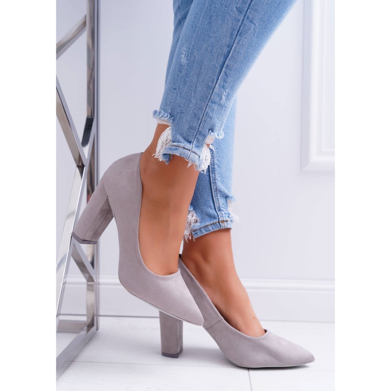 SEA Női szivattyúk a sarkán Velúr szürke eper 2