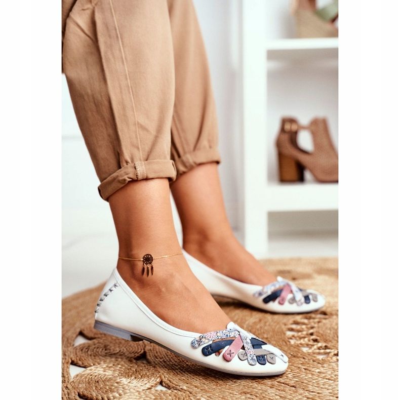 Női balerinák Maciejka bőr fehér 01358 2