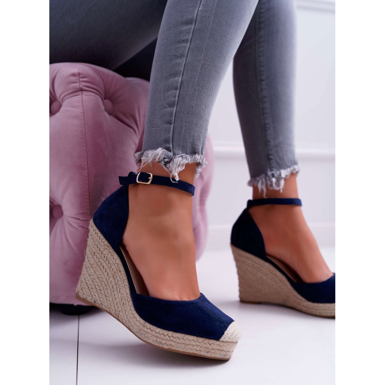 BUGO Női szandál egy ékvászon sötétkék Tammaris 1