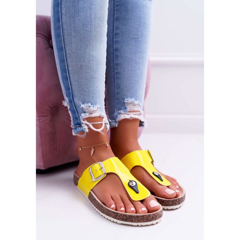 SEA Női papucs Papucs a dugón, Lakkozott sárga paletta 2