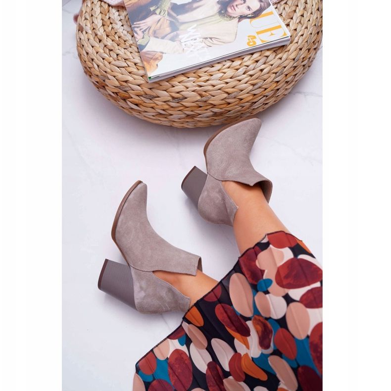 Női csizma magas sarkú tavaszi bőrbőr velúr Cappuccino Nicole 2430 bézs 2