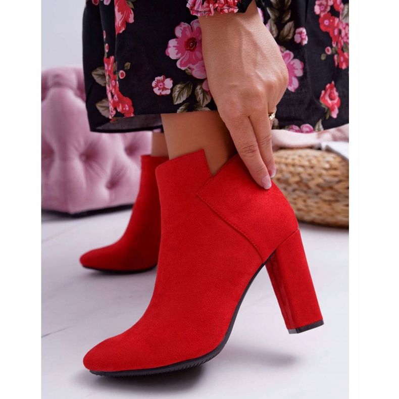 Vinceza Női csizma sarkán Velúr Piros fodros 1