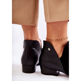 Női lapos csizma Maciejka bőr fekete 04091-62 / 00-5 2