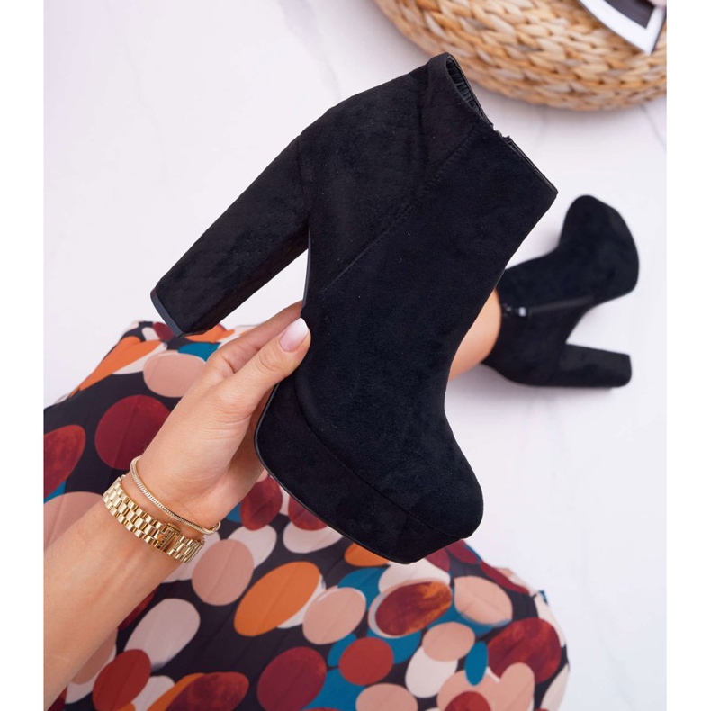 ADY Női csizma sarkon és platformon Velúr fekete Celinne 2