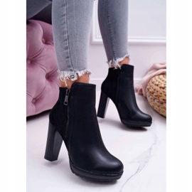 FE1 Fekete Malma női csizma magas sarkon 1