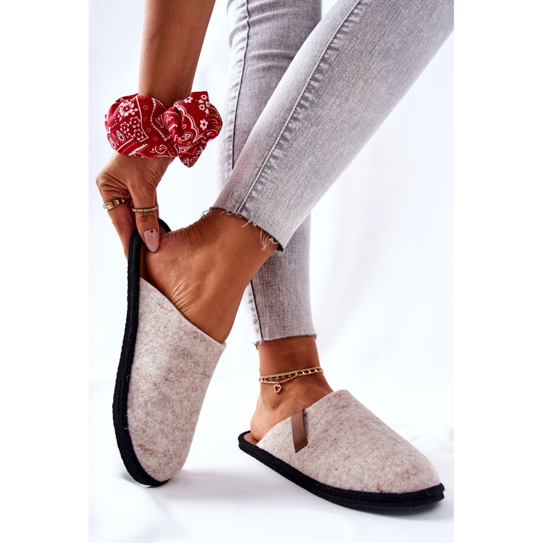 Női otthoni papucs Big Star Beige D267862A bézs 2