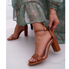 PS1 Klasszikus női szandál sarkú teve Fidzsi -szigeteken barna 2