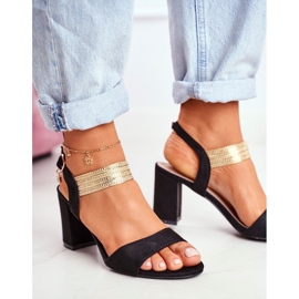 S.Barski Női szandál a sarkán Velúr Fekete Enjoy 1