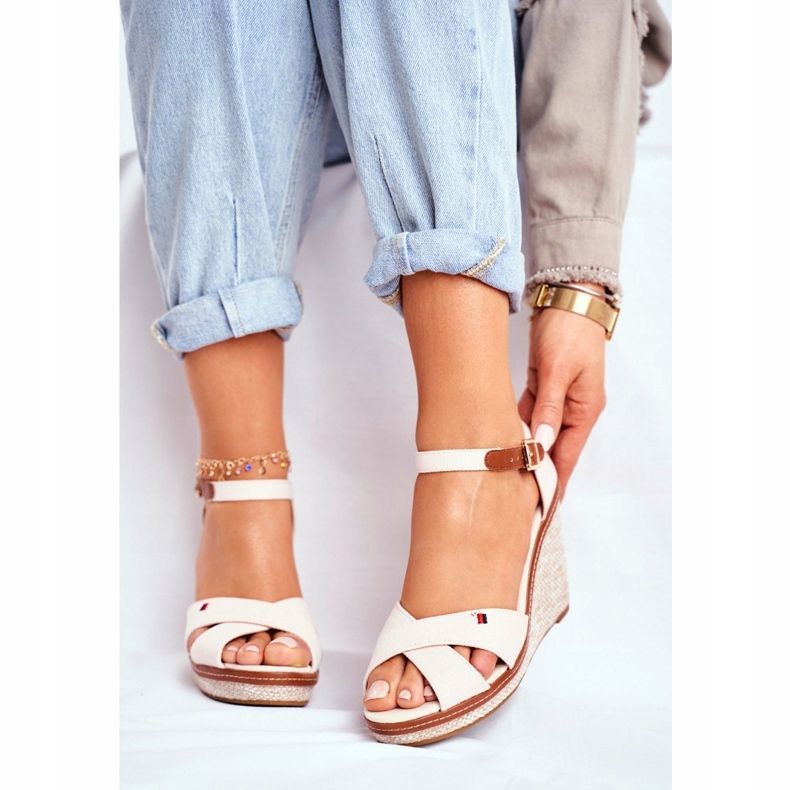 SEA Női szandál Wedge bézs színű LaMane 2