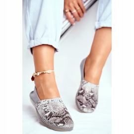 Női balerinák Maciejka Bőrszürke 01930-66 / 00-0 2 Női balerinák Maciejka Bőrszürke 01930-66 / 00-0 2