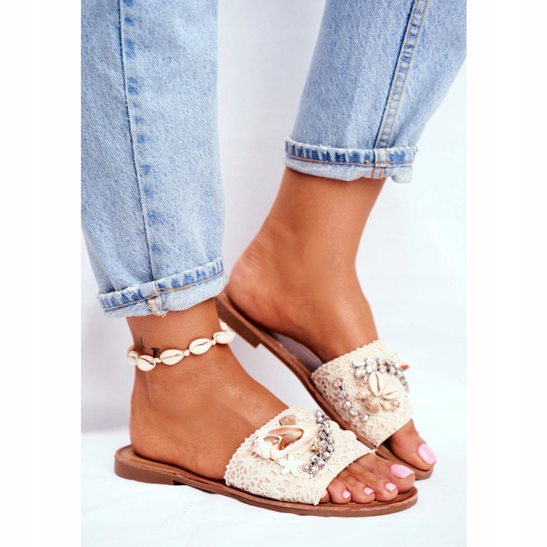 HAN Női bézs papucs héjjal Spanyolország 1