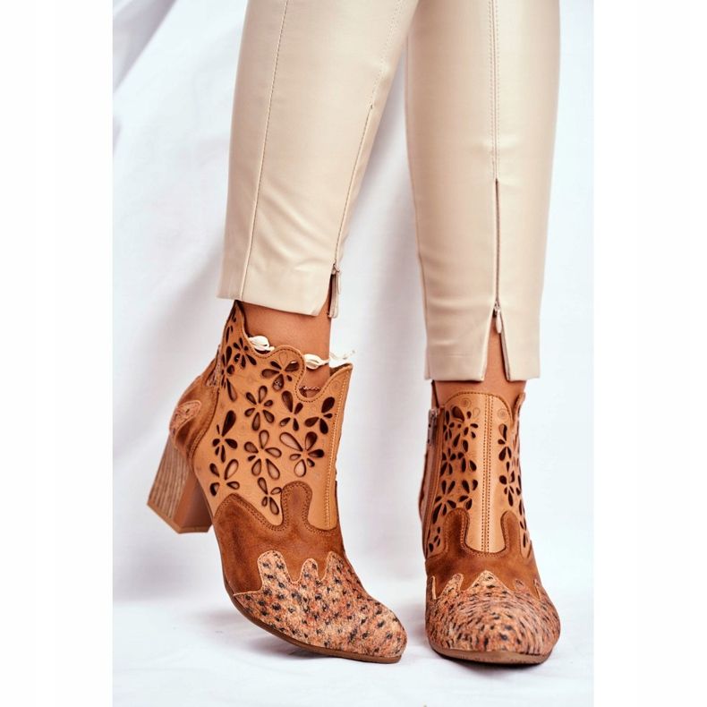 Női csizma magas sarkú Maciejka tavaszi piros 04369-29 barna 2