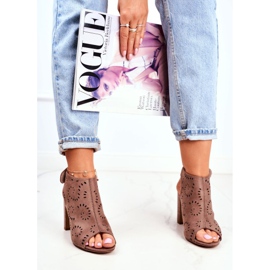 EVE Női szandál a sarkán Áttört tépőzáras khaki szabályok 1