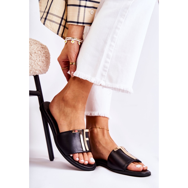 Elegáns női papucs fekete Nicole Dilmah 1