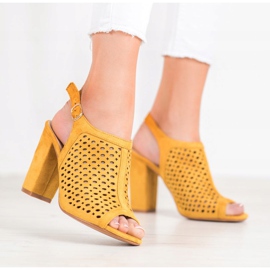 Weide Áttört szandál egy bárban sárga 2