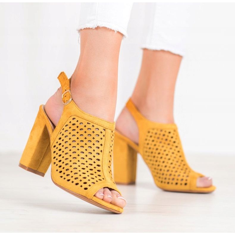 Weide Áttört szandál egy bárban sárga 2