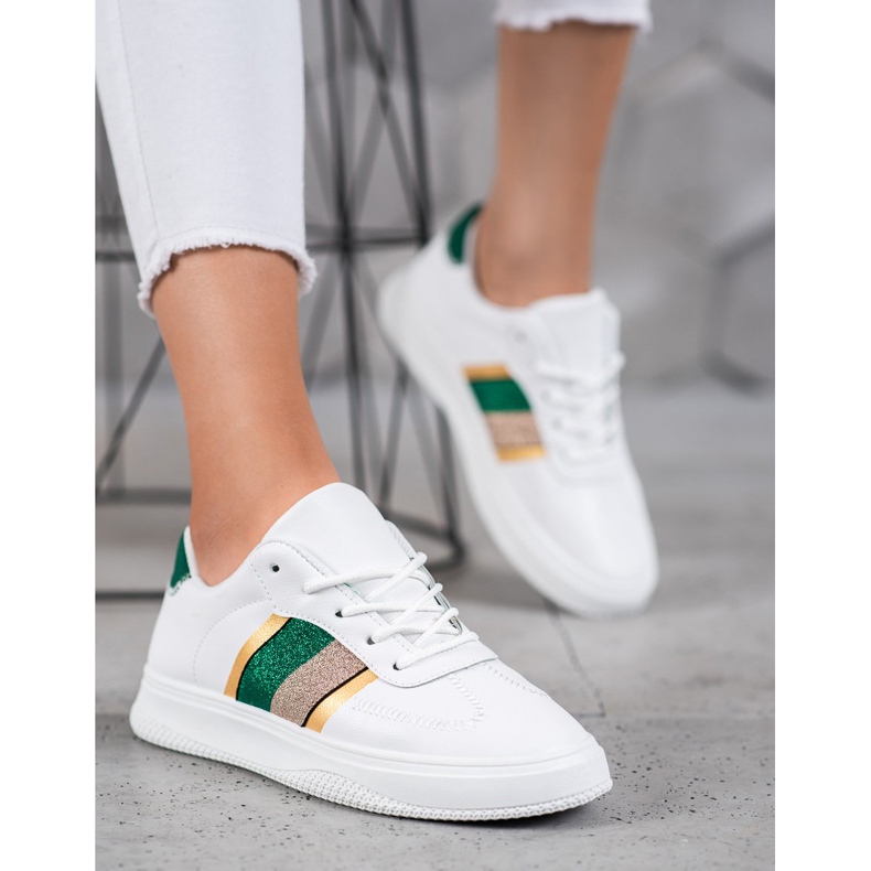 Small Swan Divatos sportcipő fehér 2