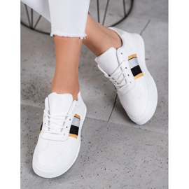 Small Swan Divatos sportcipő fehér 1