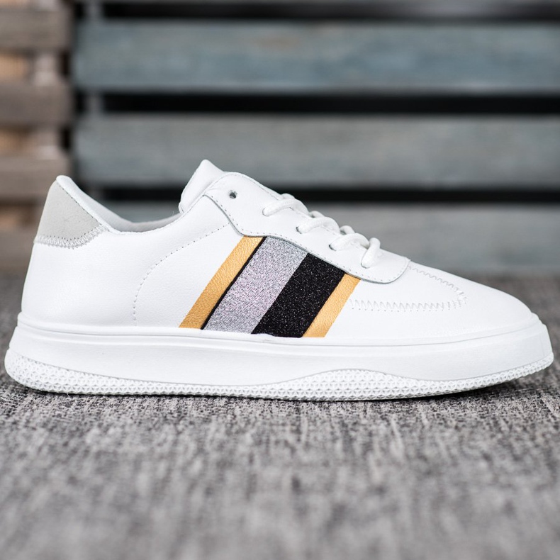 Small Swan Divatos sportcipő fehér 2