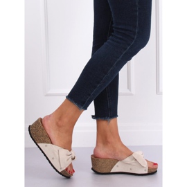 Bézs papucs 7862-KL Bézs 1