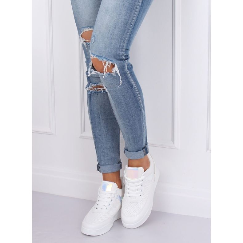 Fehér sportcipő ék sarkú 85-429 FEHÉR / EZÜST 2